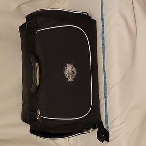 - HARLEY DAVIDSON TRAVELERS BAG